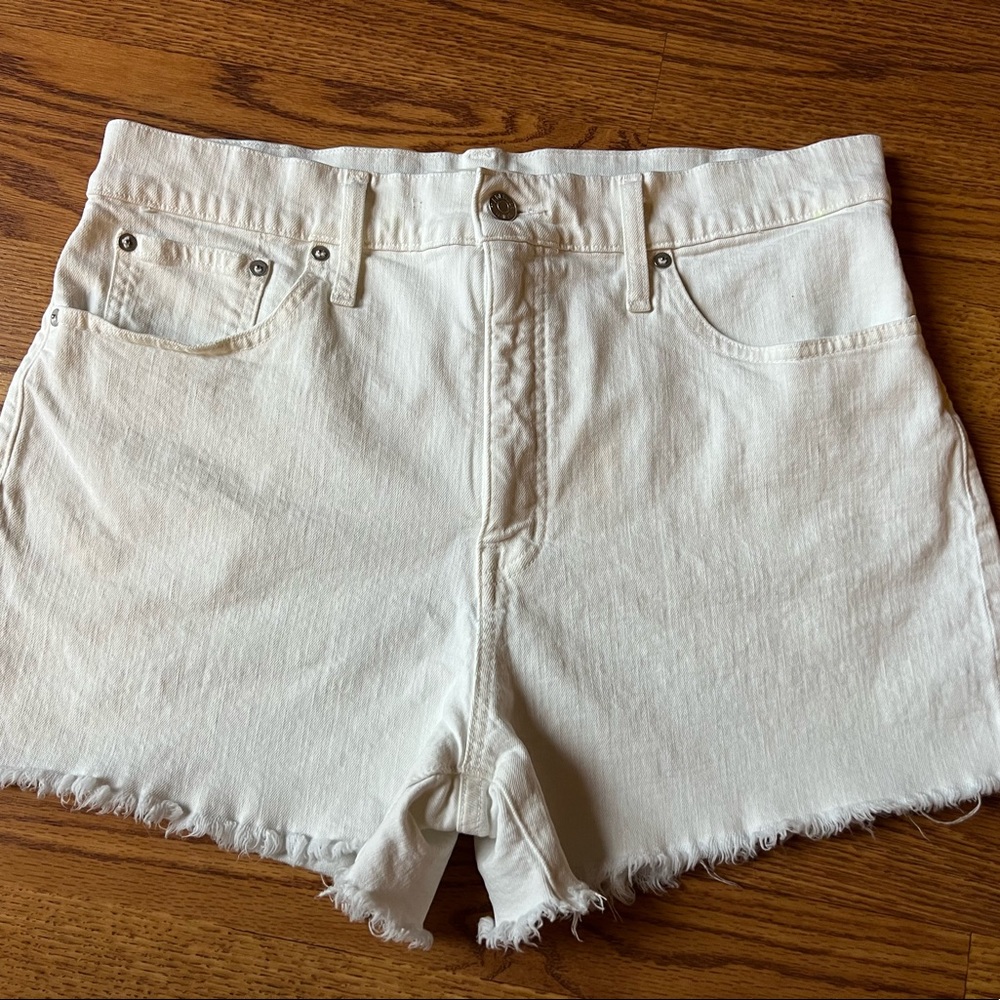 Madewell White Shorts size 32